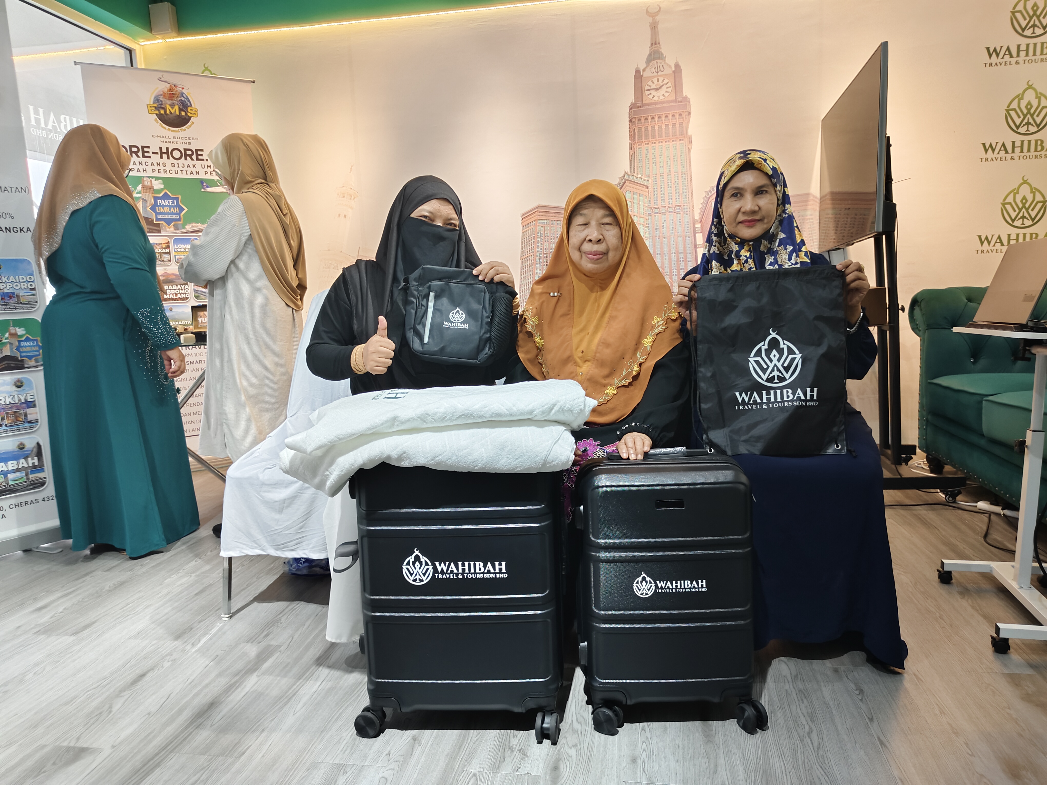 BAKAL JEMAAH UMRAH HORE HORE.COM